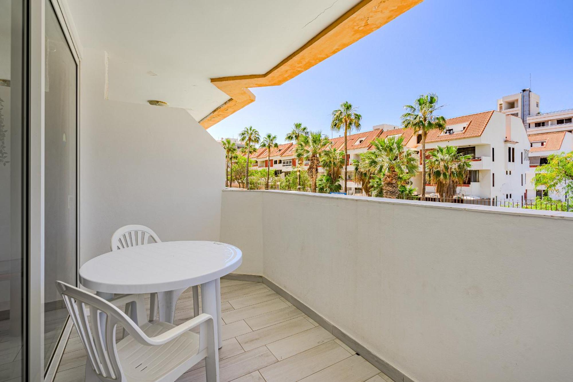 Un Dormitorio En Playa De Las Americas Costa Adeje (Tenerife) Exterior foto