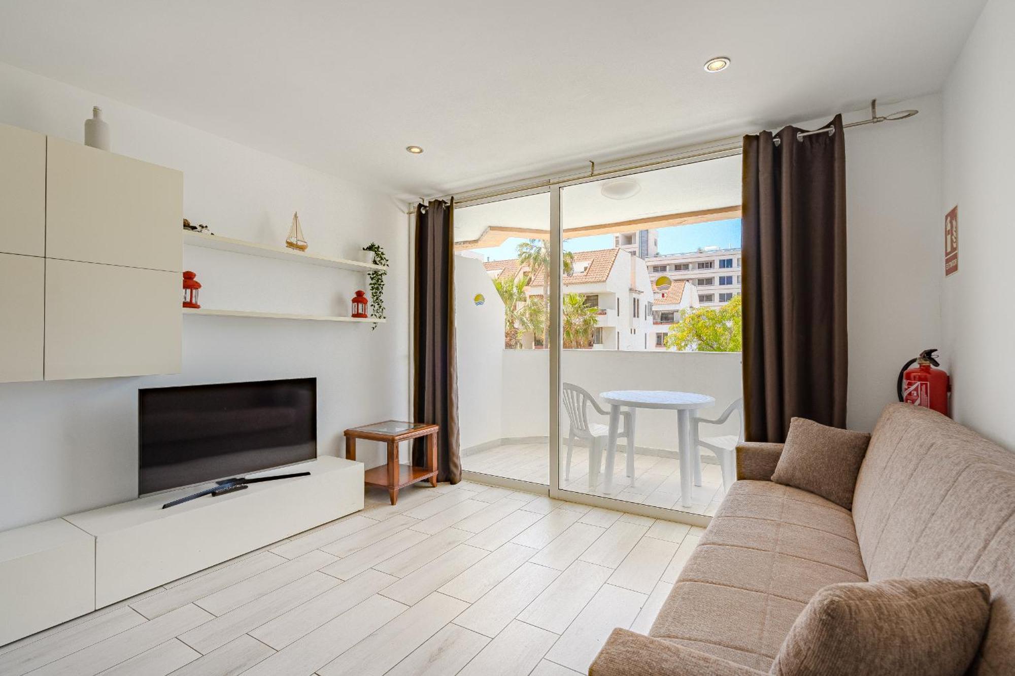 Un Dormitorio En Playa De Las Americas Costa Adeje (Tenerife) Exterior foto